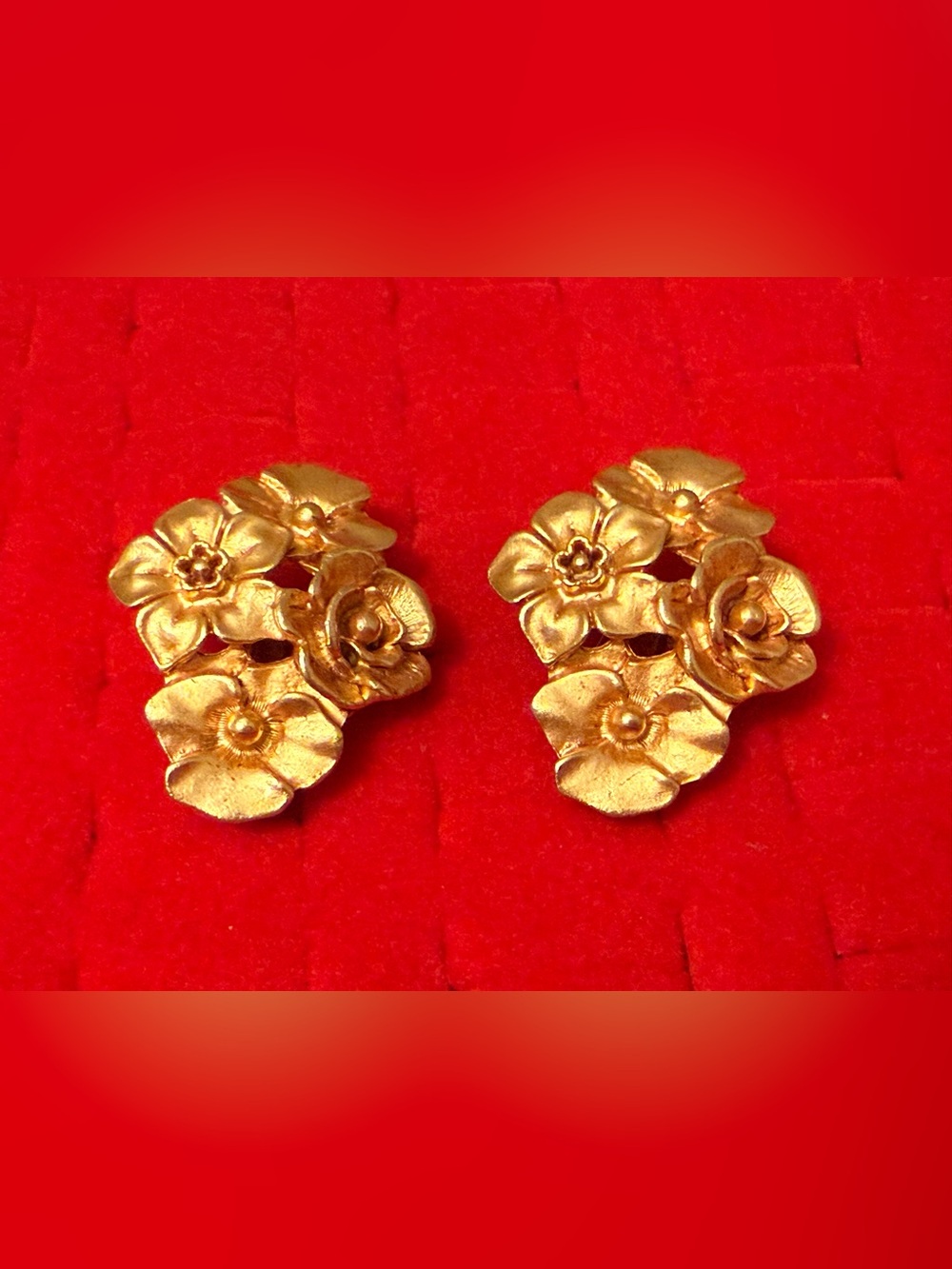 Craft Vintage Gold Floral Cluster Clip-On Earrings - Women's Jewelry